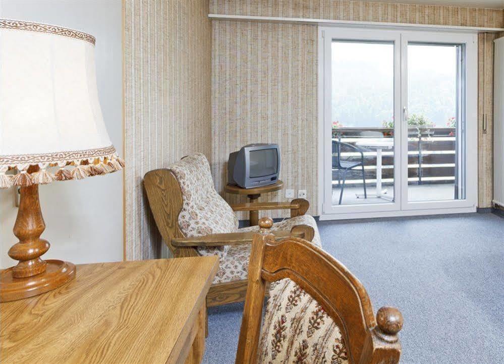 Hotel Hirschen Alt St. Johann Eksteriør billede